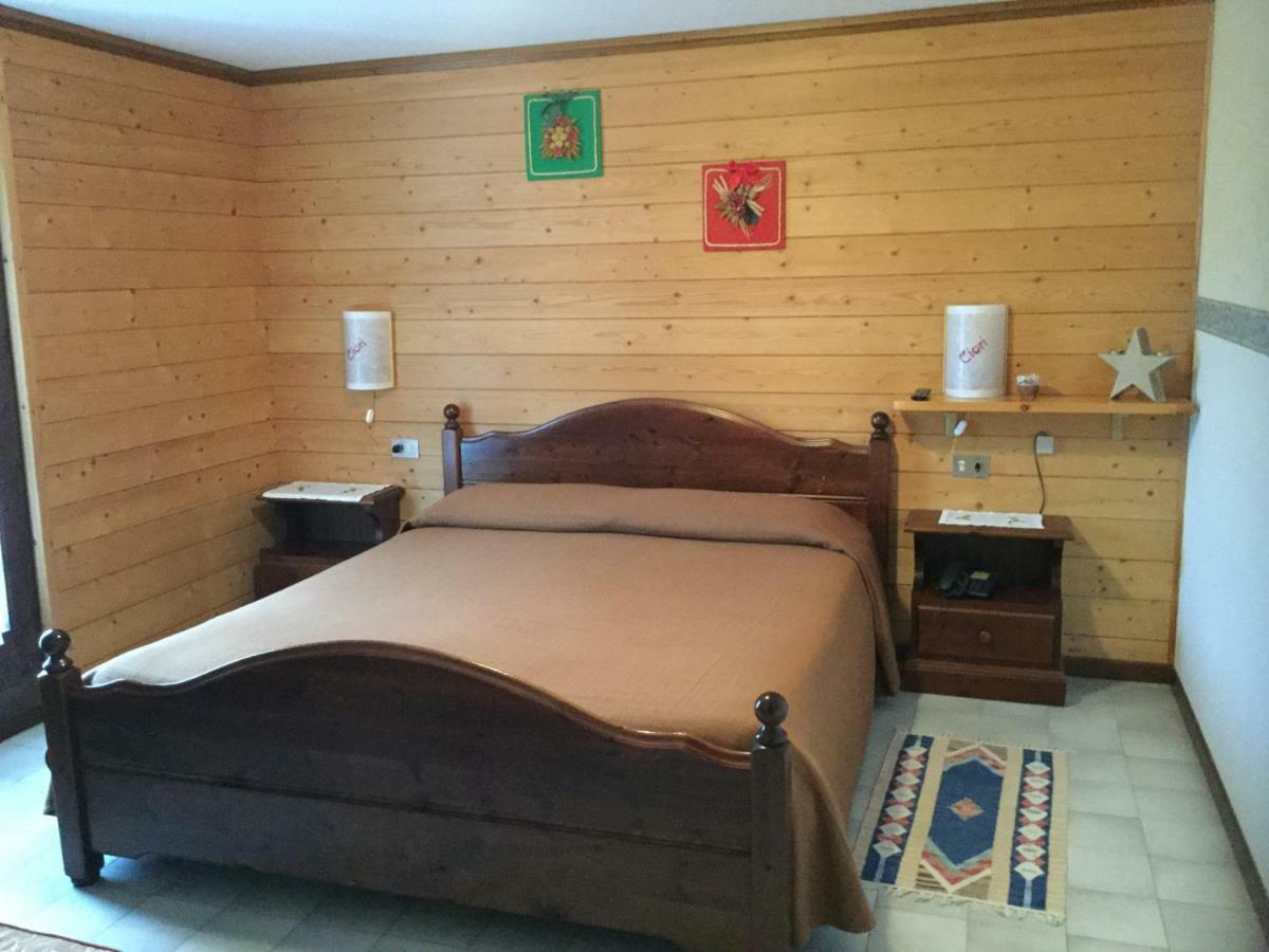 אסיאגו Albergo Ciori מראה חיצוני תמונה